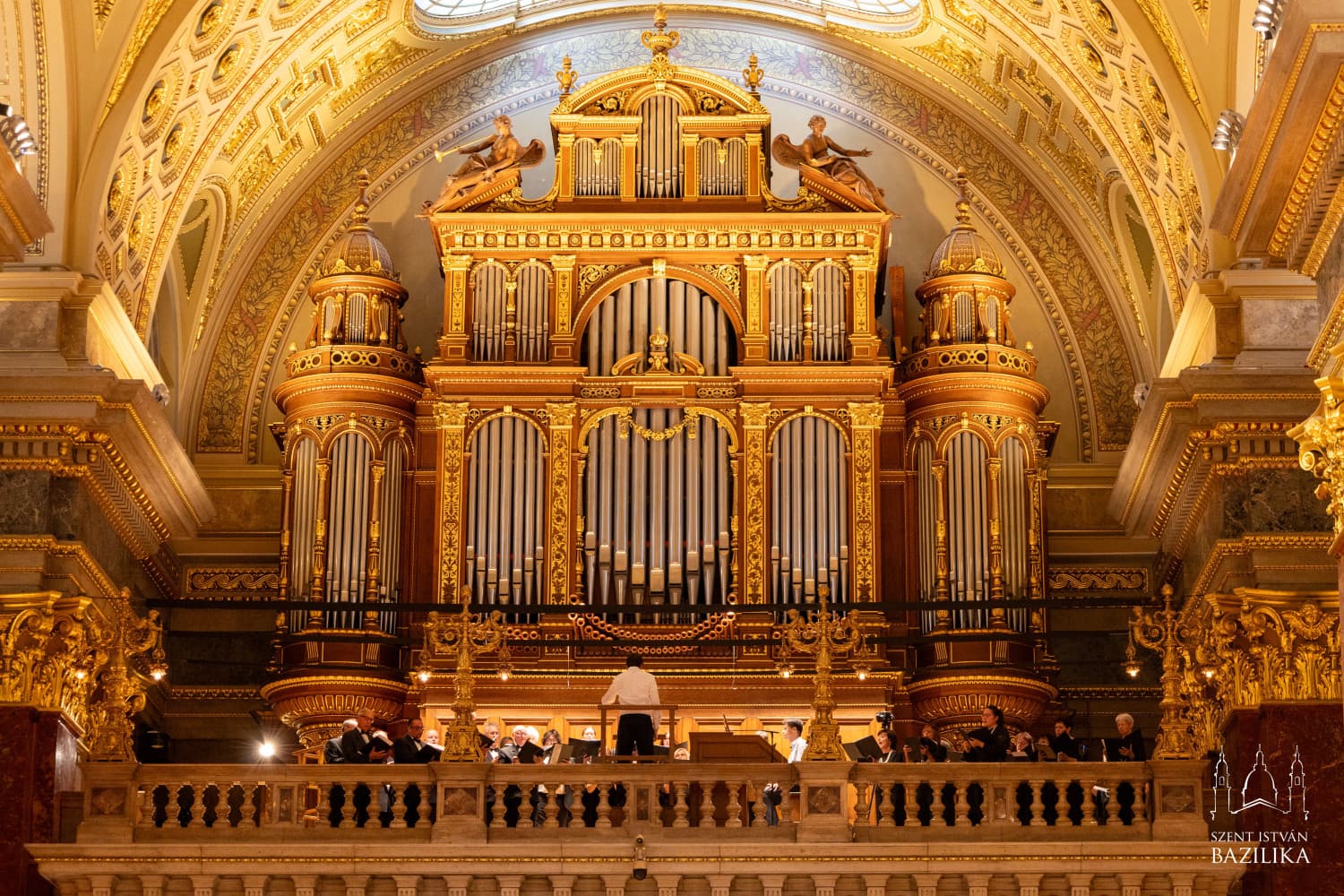 
							 Megújult orgona - Tökéletes hangzás a Szent István Bazilikában 
							