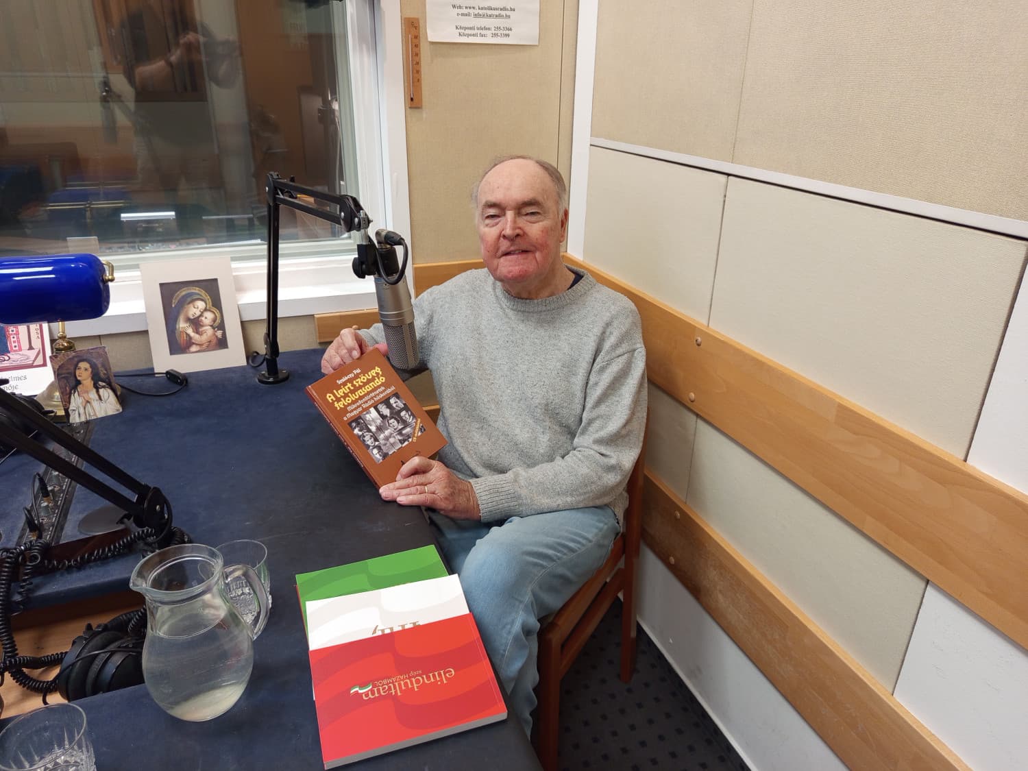 
							 A leírt szöveg felolvasandó - A százéves magyar rádiózásról a 80 éves Szalóczy Pál mesél 
							