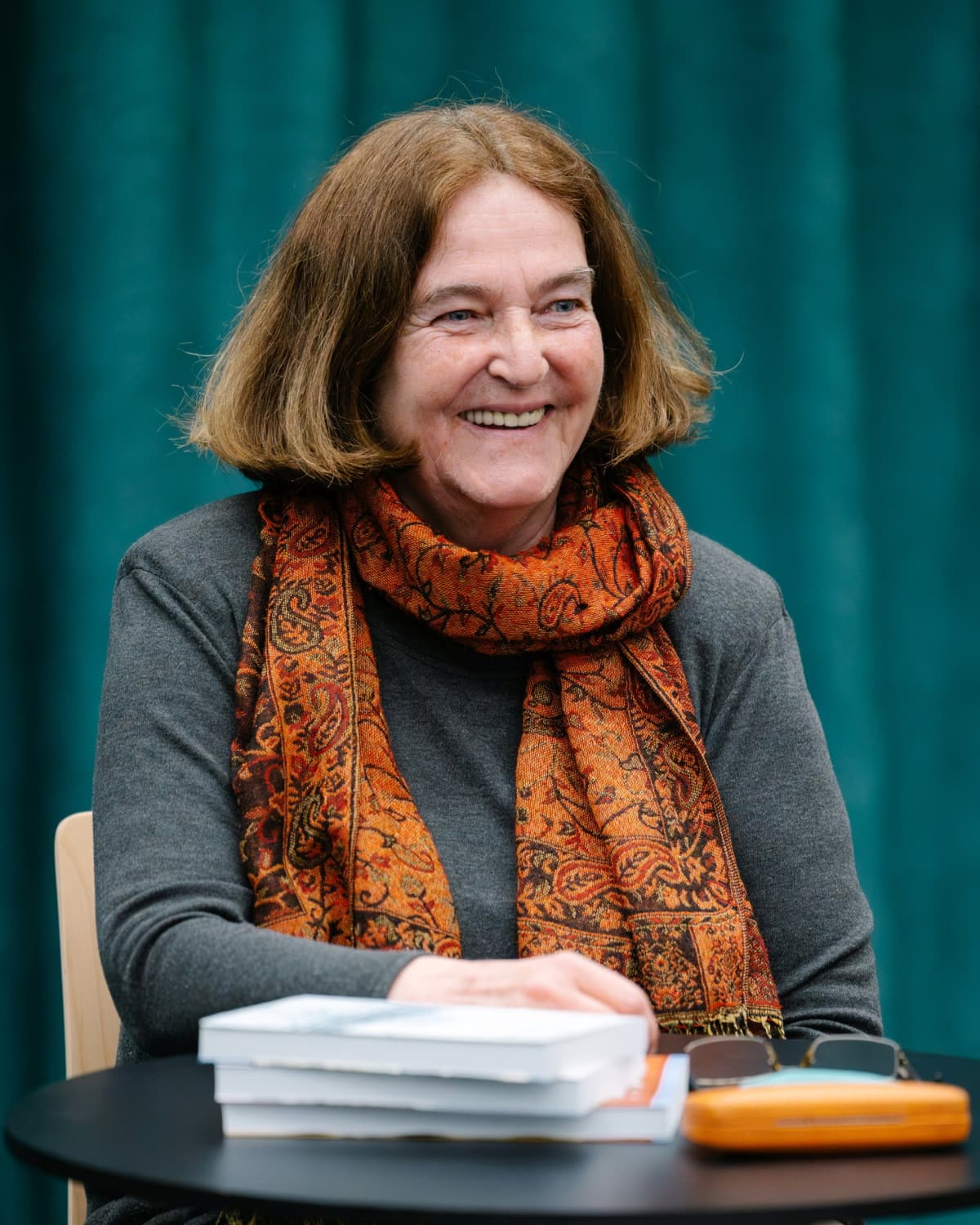 
							 Adventi hangulatok a "békebeli" Budapesten - vendégünk Saly Noémi művelődéstörténész 
							