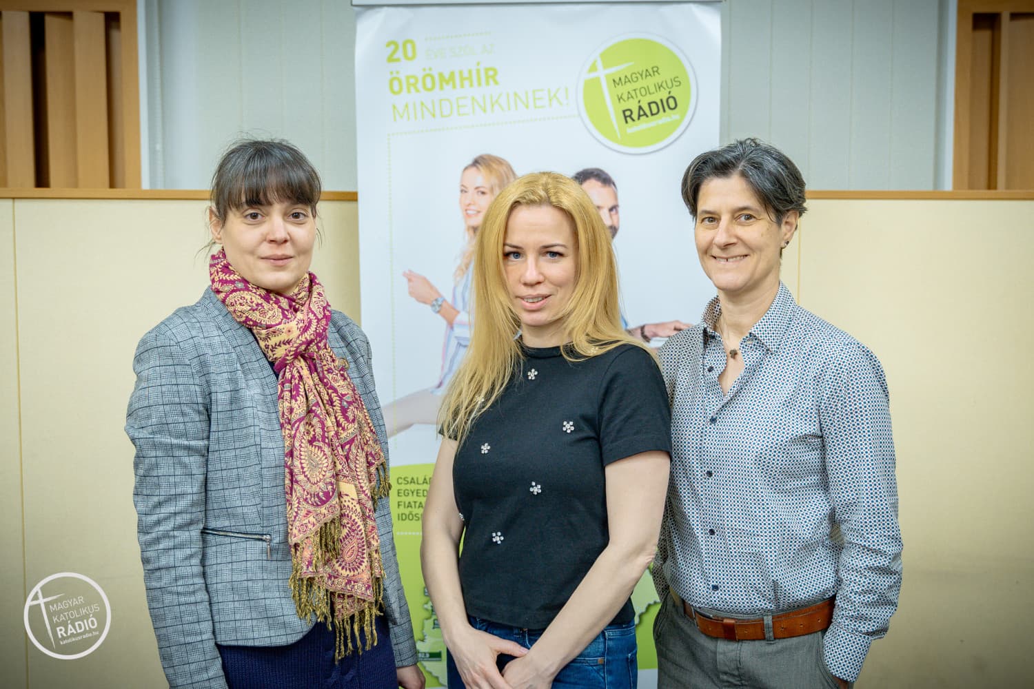 
							 Magyar kutatás helyezte új megközelítésbe az okostelefon-függőség okait. A kutatókat kérdezzük. 
							