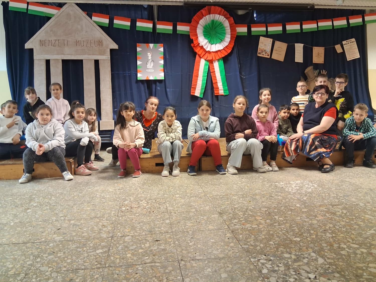 
							 | A március 15-i műsorok az iskolákban 
							