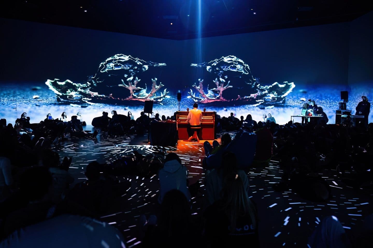 Vendégünk Andor Sanderson és a CODE Veszprém vezetői