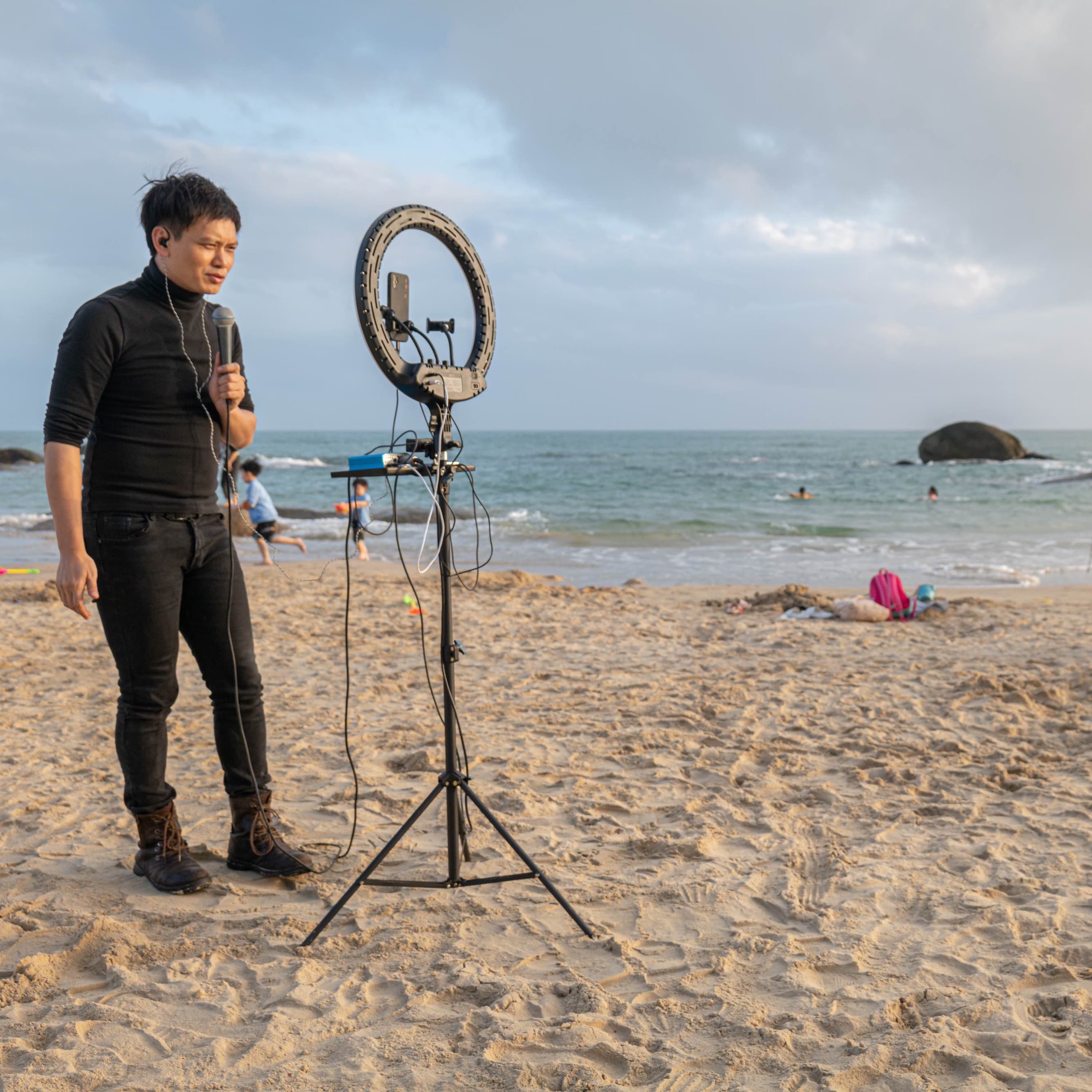 Hainan vesztegzár alatt - folytatódik a COVID saga