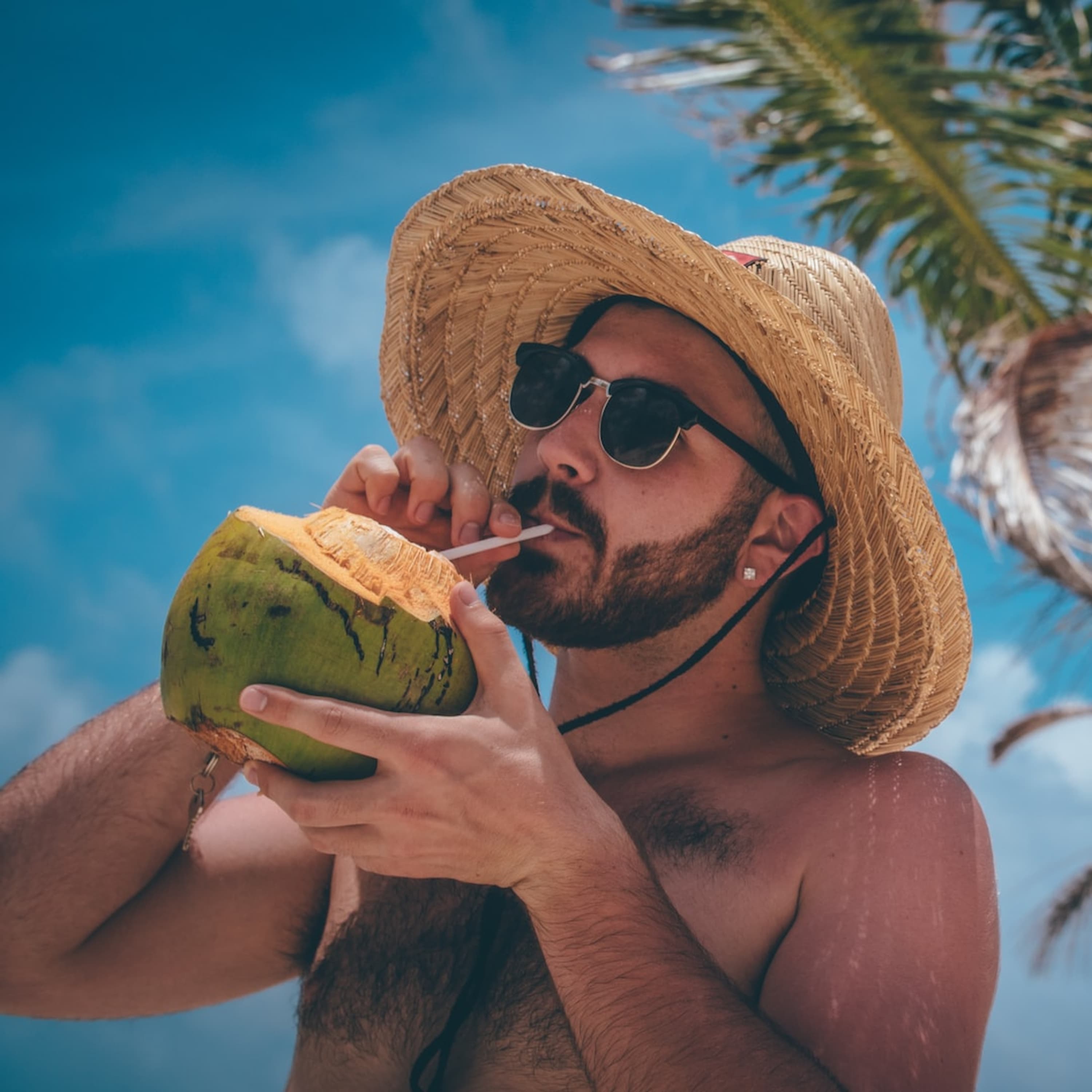 Jótékony hatású és cukormentes üdítő a natúr kókuszvíz