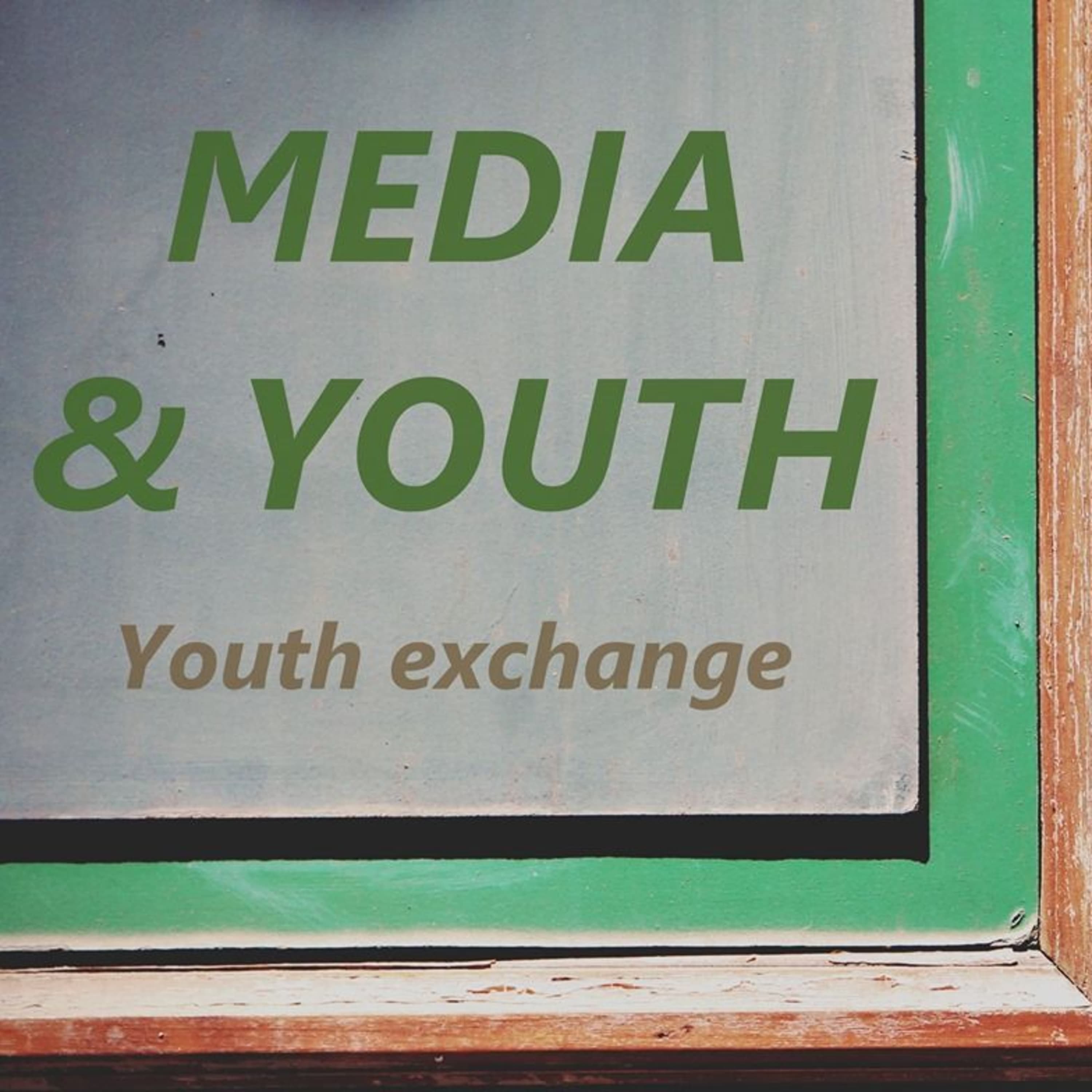 Teenagers and the media - 'Media & Youth - Conscious consumption, responsible content-editing' youth exchange