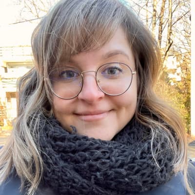 Marketingből az IT-ba – Domoszlai Dóra