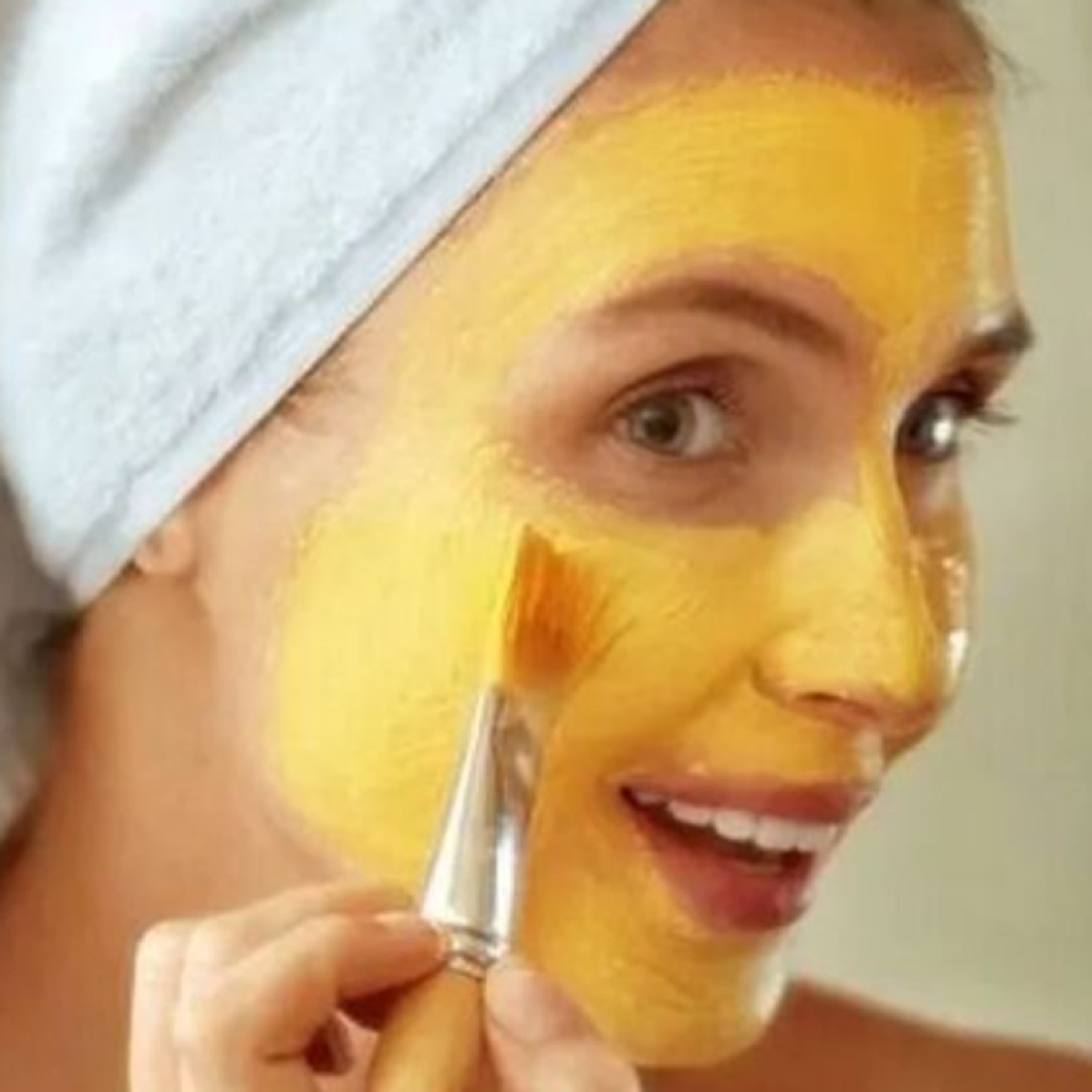 Hogyan segíti a kurkuma a sebek gyógyulását és a bőr regenerációját?