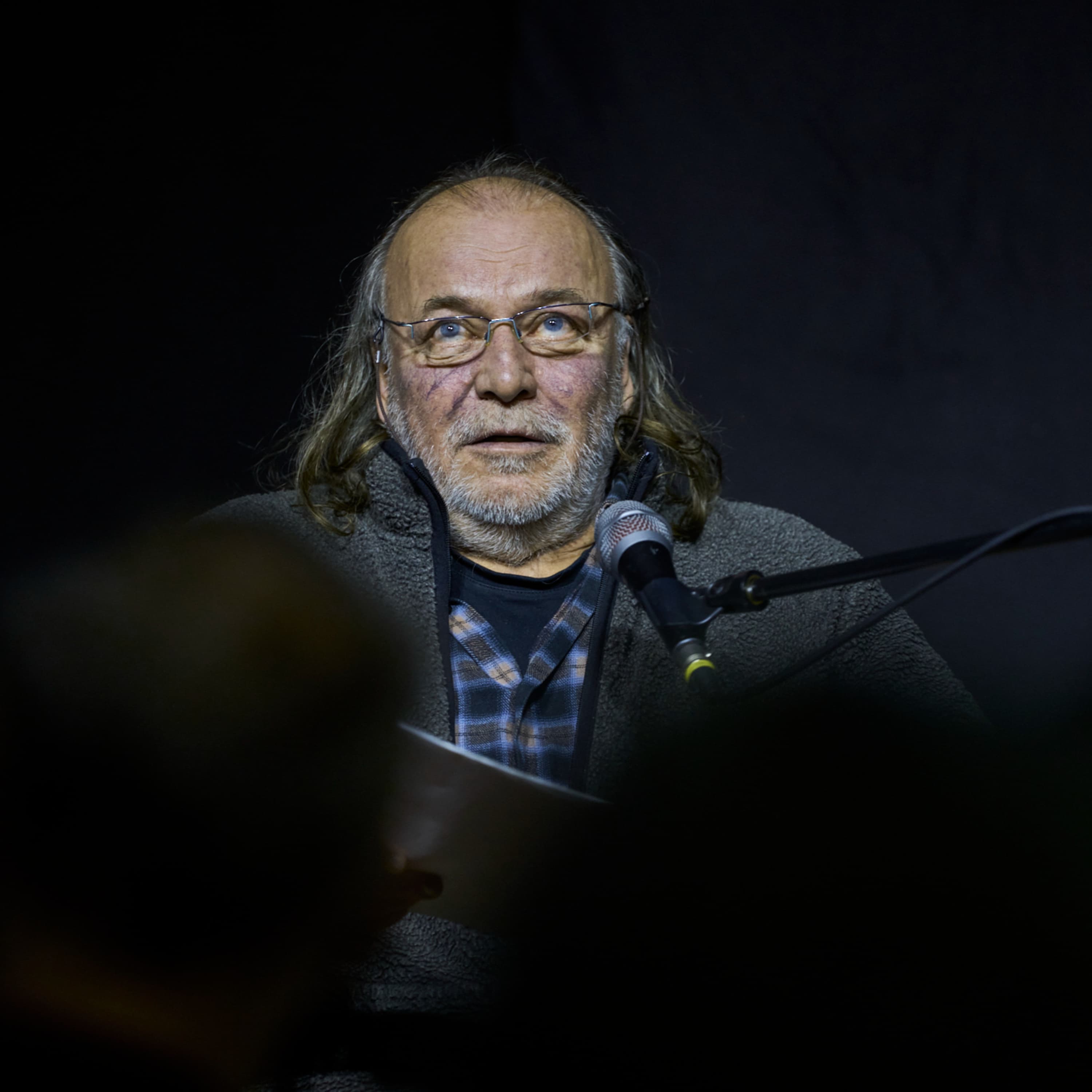 Írók a klubban #60 – Felolvas: Bozsik Péter