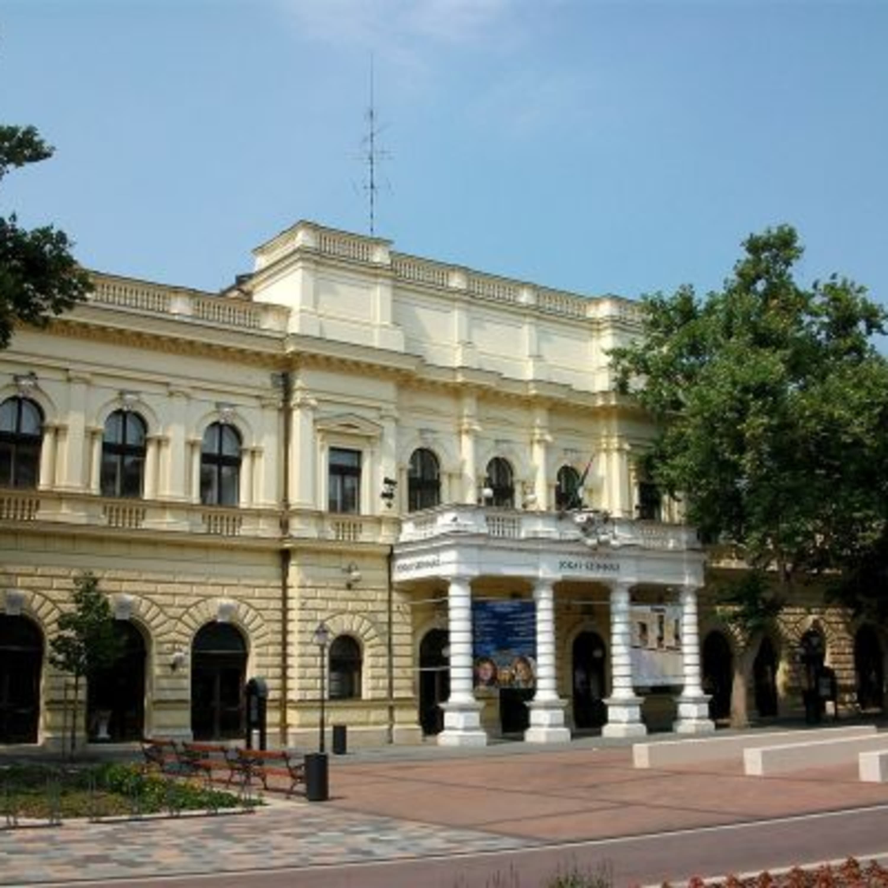 183. Miért pont Békéscsaba?