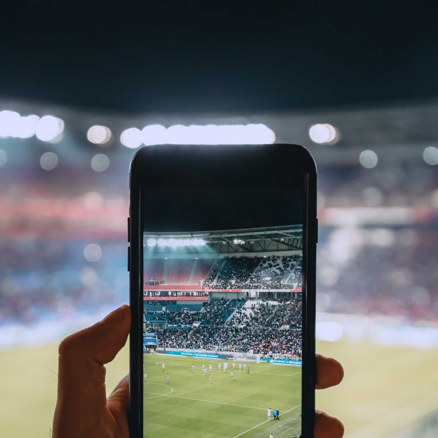 Őszinte vélemény az online szolgáltatóról