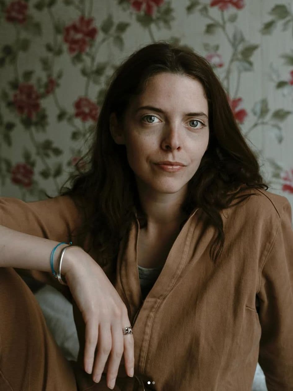 Delfin, diszkó, drón - hátországi jelenetek a háborúból